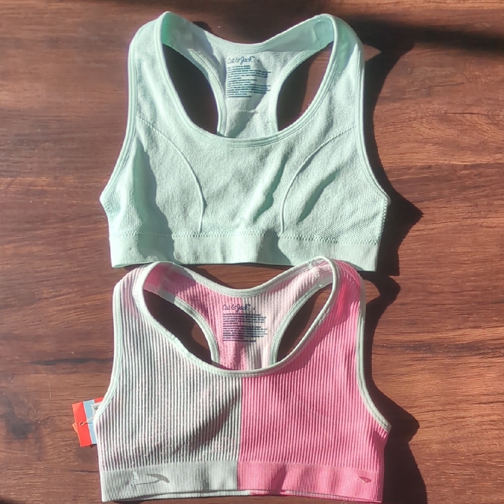 CAT & JACK KIDS BRALETTES SIZE SMALL PERFECT FOR YOUR LITTLE GIRL.